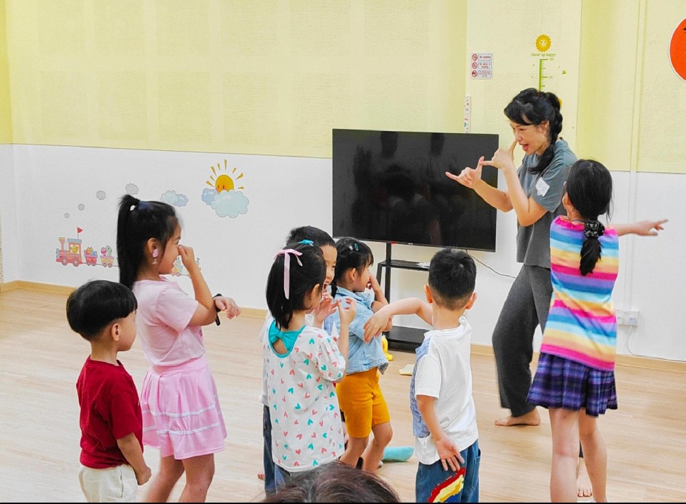 Chinese Speech and Drama Class